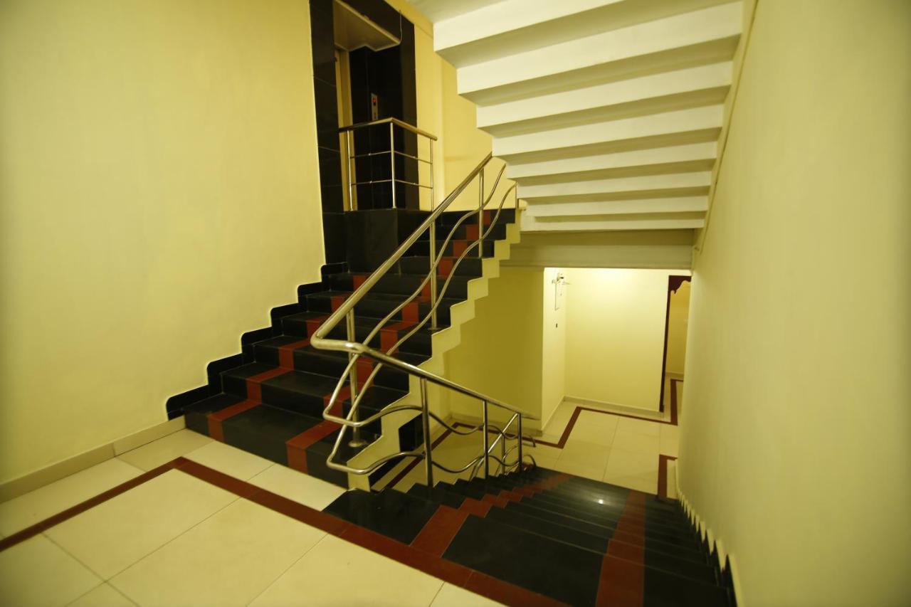Del-679 Hotel Munnar Esterno foto