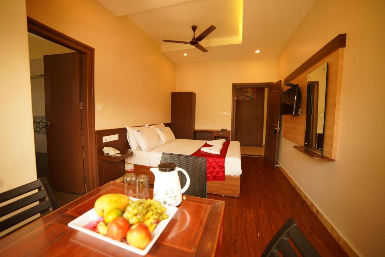 Del-679 Hotel Munnar Esterno foto