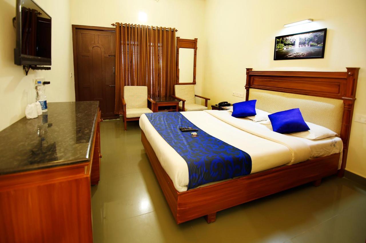 Del-679 Hotel Munnar Esterno foto