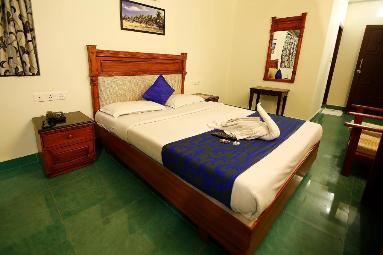 Del-679 Hotel Munnar Esterno foto